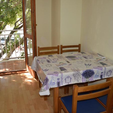 Apartmani Roko Drvenik  Exterior photo
