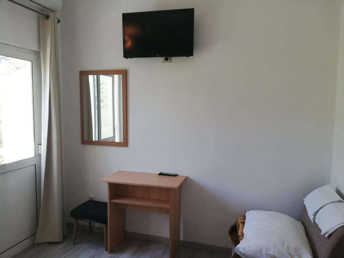 Apartmani Roko Drvenik  Exterior photo