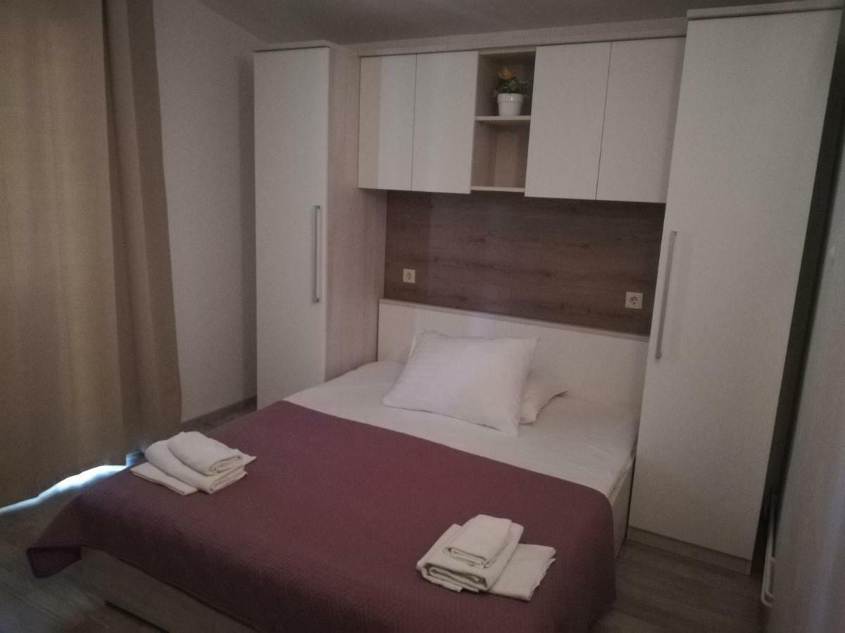 Apartmani Roko Drvenik  Room photo